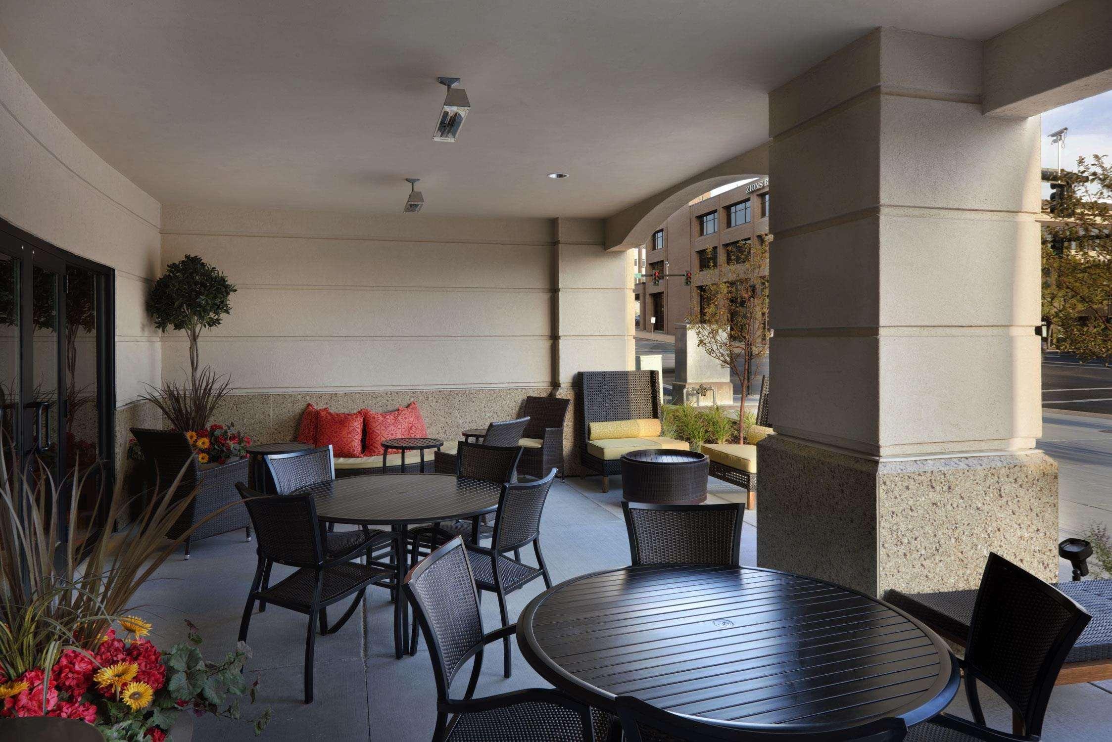 Hilton Garden Inn Ogden Restoran gambar
